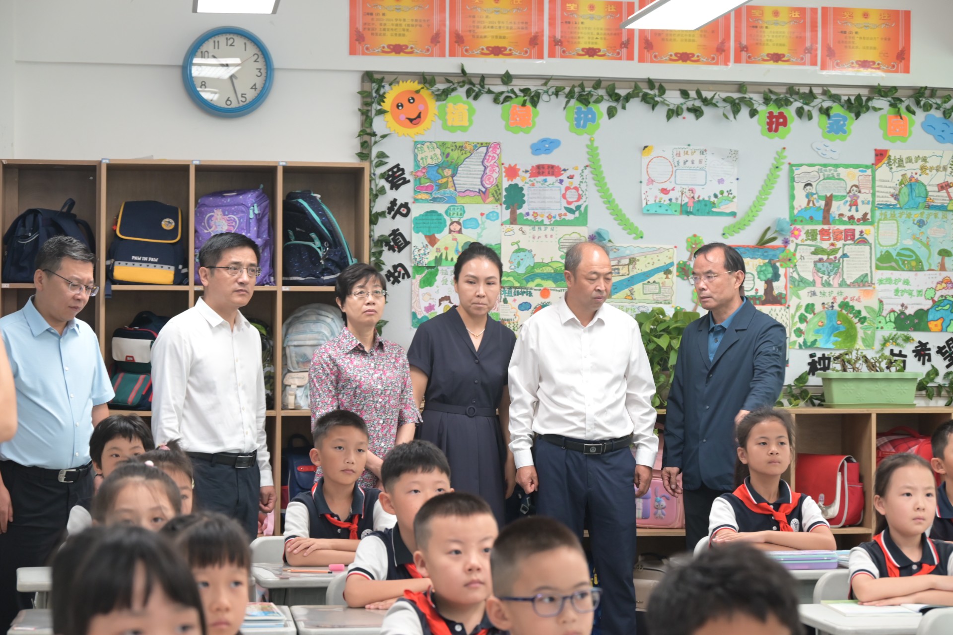 甘肃省教育厅厅长张国珍一行莅临我校调研指导开学工作