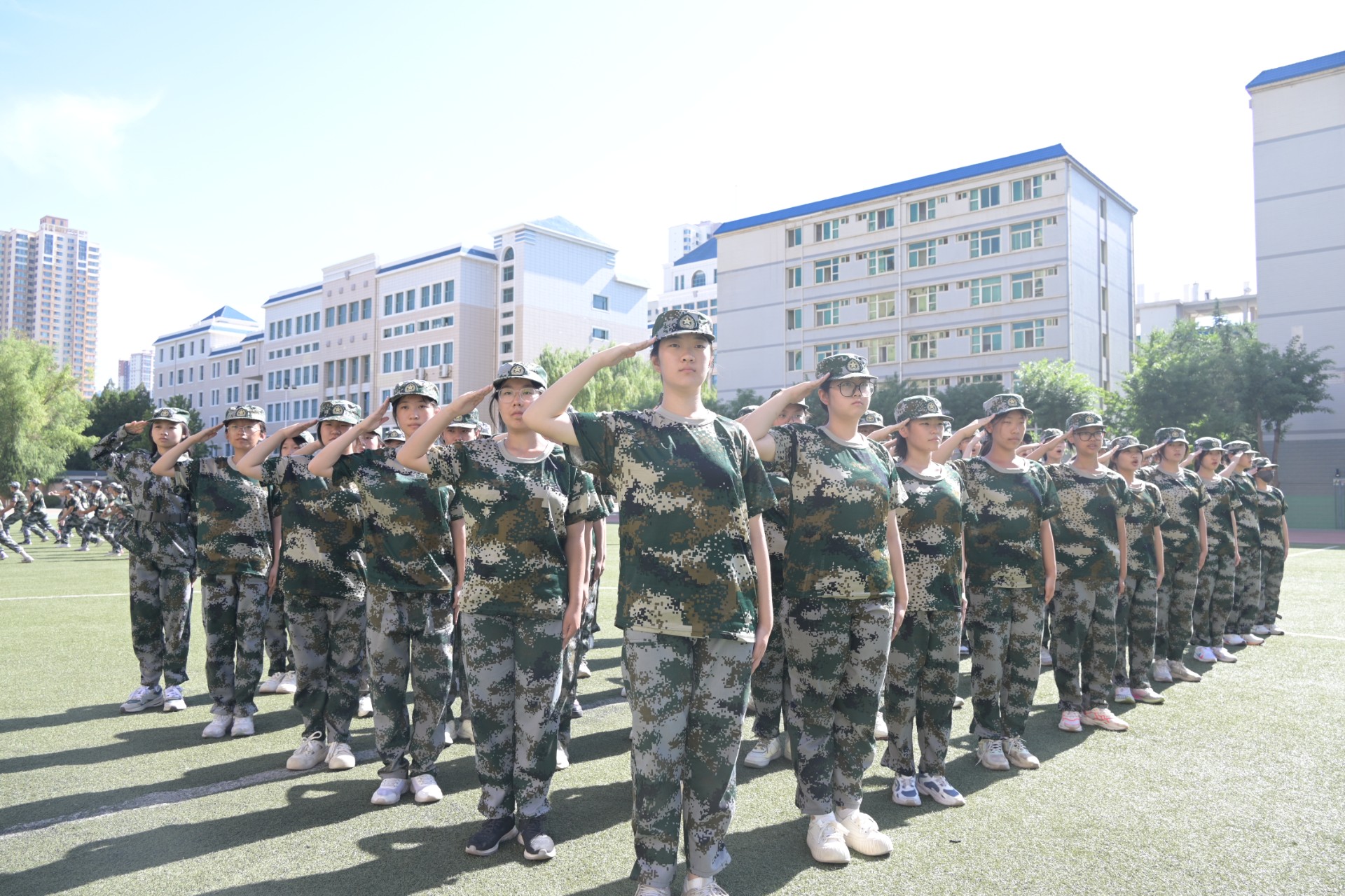 兰州东方教育集团2024-2025学年开学典礼暨新生入学教育实践成果汇报表演纪实