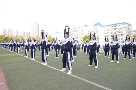 兰州东方中学2024年体育文化活动节圆满落幕