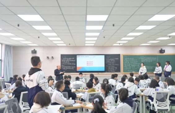 坚持专家引领 深化改革创新 | “三新”背景下兰州东方中学高质量发展的新举措