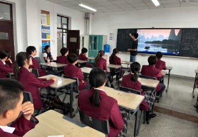 情系母校 薪火相传 | 兰州东方中学国际高中优秀毕业生重返母校分享海外求学心路历程