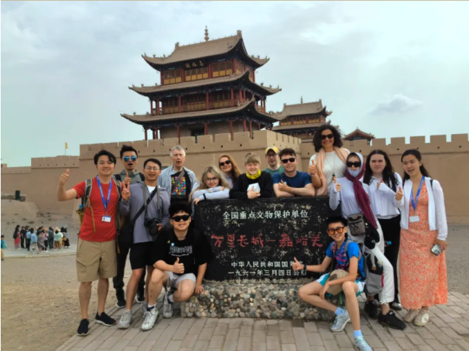 丝绸之路英语研学丨第6篇—嘉峪关关城 鸣沙山 月牙泉之行