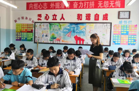 《东方人的教育故事》选读｜爱心立人的马婧老师