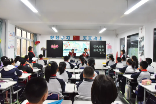 抓效能 促发展 | 兰州东方学校（小学部）班主任基本功大赛暨“‘清’育美德，‘廉’润心田”主题队会赛课纪实