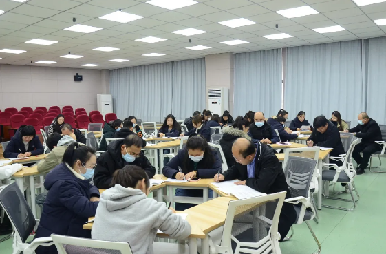 分析质量提成效 同心同向谋发展 | 兰州东方学校（初中部）召开期中考试质量分析会