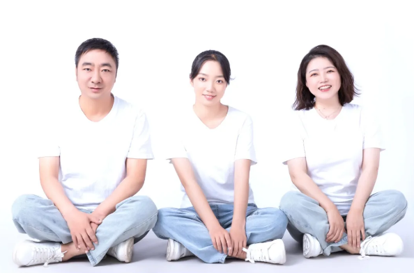 默默耕耘 静待花开 | 第六届“东方好家长”家庭教育故事展播