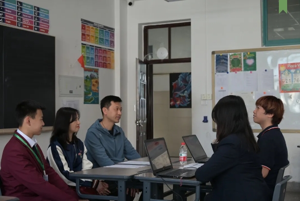 三方会谈 共话成长 | 兰州东方中学国际高中举行教师、家长、学生三方见面会