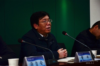 我校积极响应省教育厅相关文件并组织开展“立师德 铸师魂”开学第一讲教师教育活动