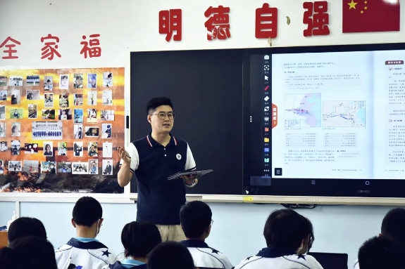 我的教育故事｜书读三载，情系一生
