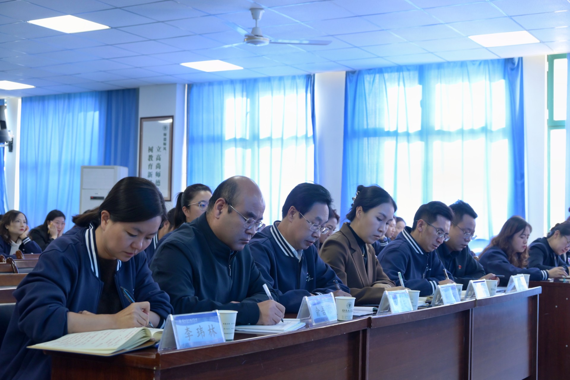 提升教科研能力 促教师专业发展 | 我校邀请甘肃省教科院专家作专题讲座