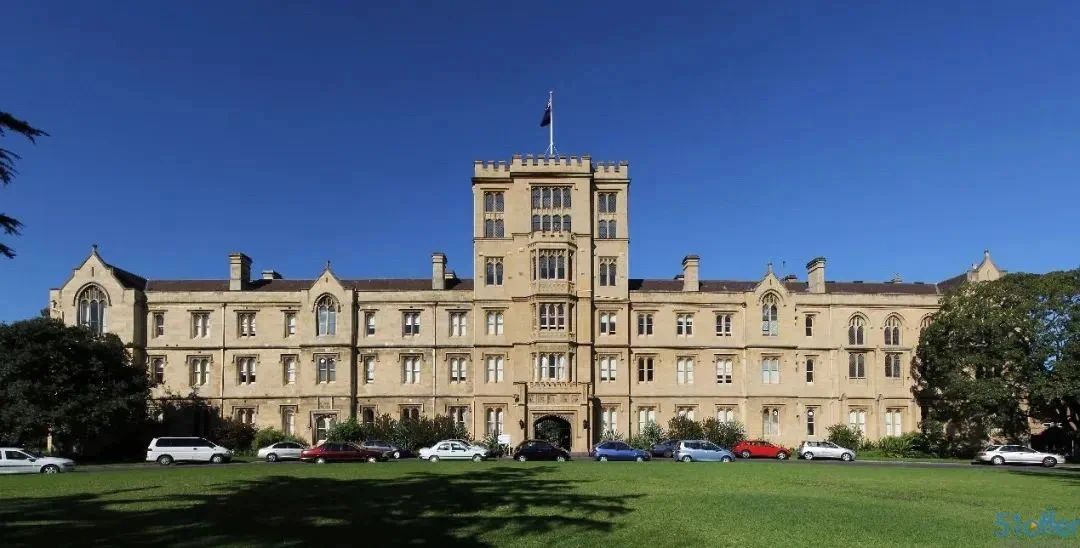 喜报 | 热烈祝贺兰州东方中学国际高中学生被墨尔本大学录取