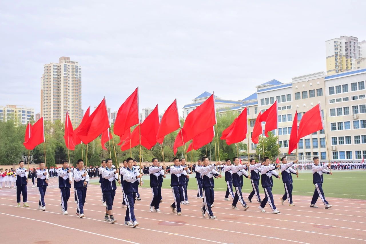 兰州东方教育集团 （兰州东方中学、兰州东方学校） 诚聘小学、初中各学科教师若干