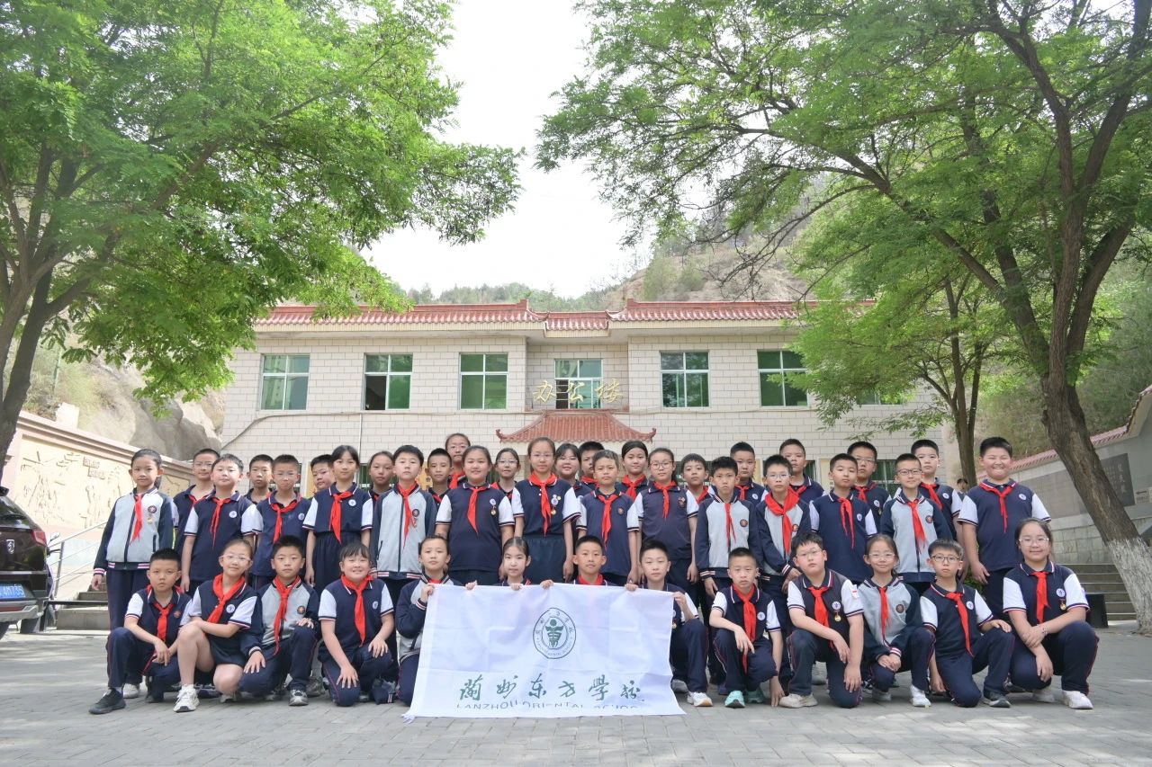 以科技之光培育科学少年 | 兰州东方学校（小学部）科技月系列活动纪实