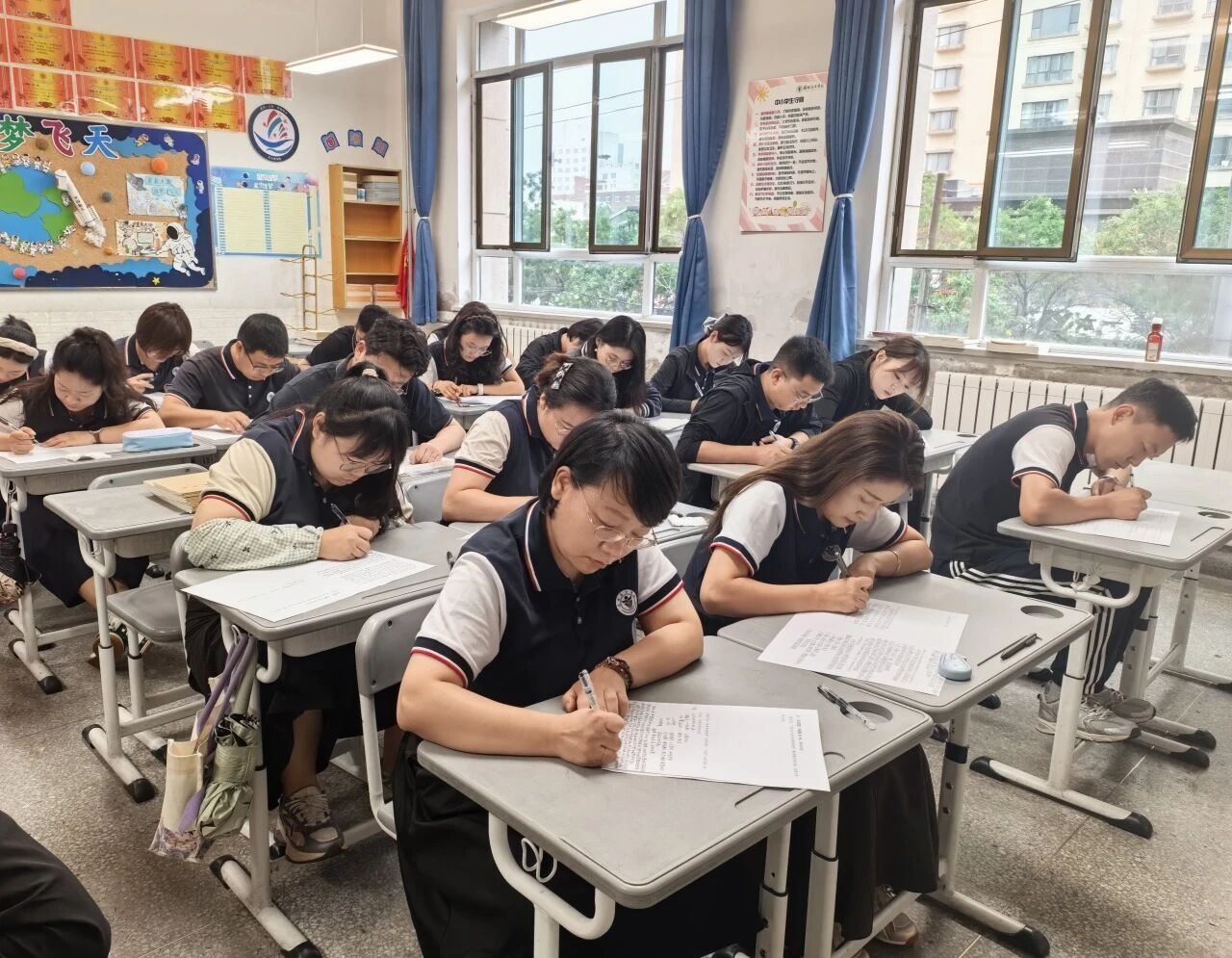 以考促练提素养 凝心聚力强师能 | 兰州东方学校（小学部）开展教师专业能力素养考核