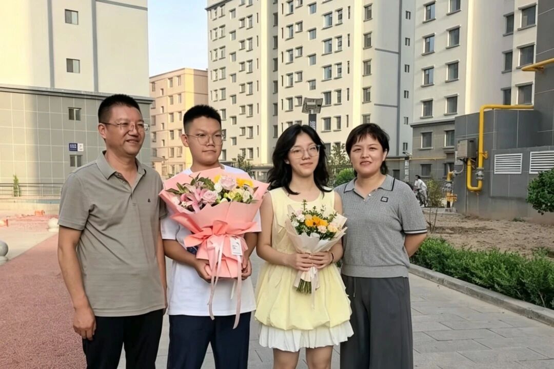家校同心育桃李 携手同行待花开 | 兰州东方学校第九届“东方好家长”家庭教育故事展播